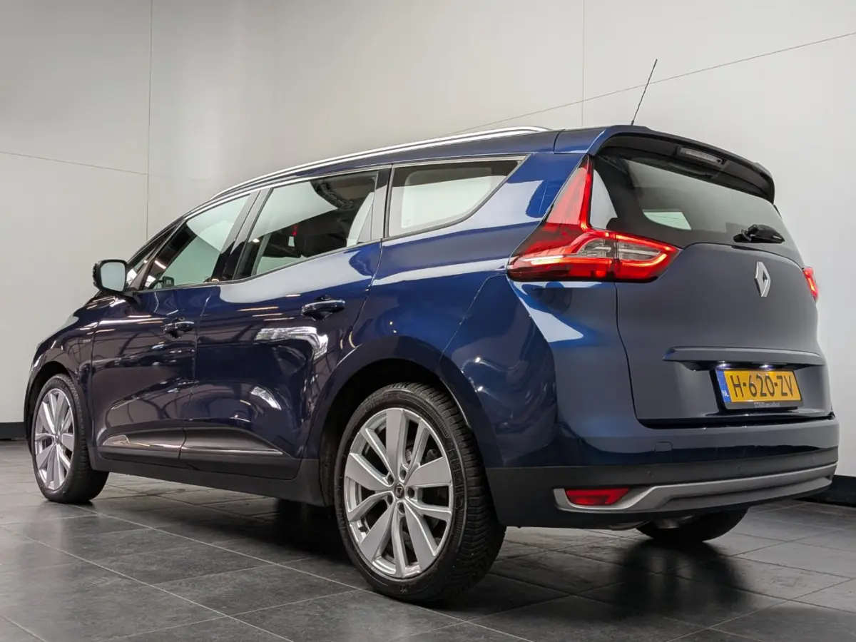 1.3 TCe Limited 7-persoons | Climate Control | Cruise Control | Apple Carplay | Parkeersensoren