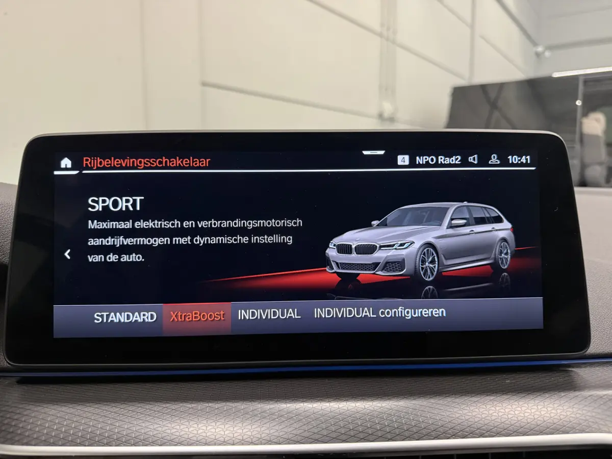 530e xDrive M-Sport BERNINAGRAU/PANO/HEAD-UP/H&K/LEER-SPORT/SOH 90%/MEMORY/ACC/SFEER/LED/DONKERE-HEMEL/19" M-SPORT/SHADOW-LINE/VOLLEDIG BMW DEALER HISTORIE