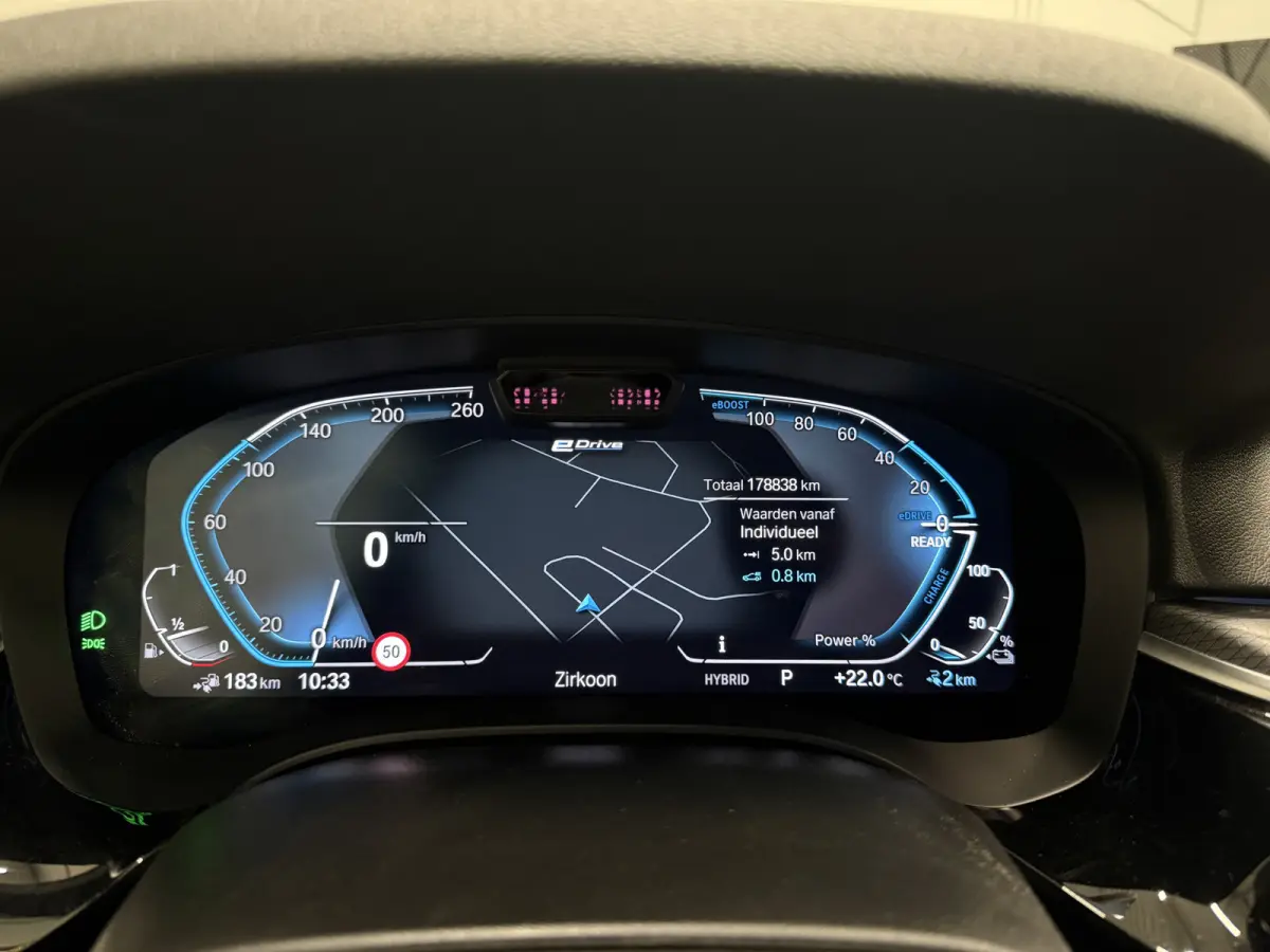 530e xDrive M-Sport BERNINAGRAU/PANO/HEAD-UP/H&K/LEER-SPORT/SOH 90%/MEMORY/ACC/SFEER/LED/DONKERE-HEMEL/19" M-SPORT/SHADOW-LINE/VOLLEDIG BMW DEALER HISTORIE