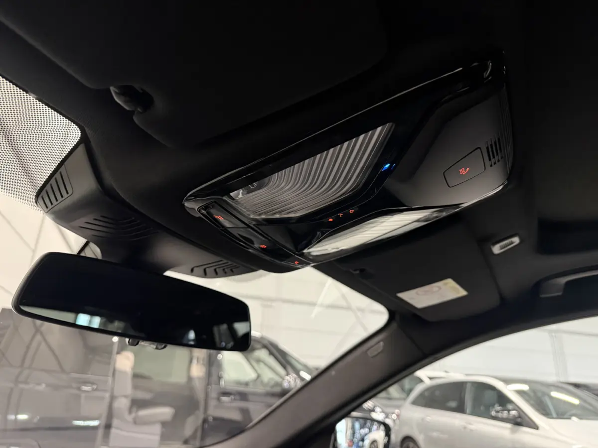 530e xDrive M-Sport BERNINAGRAU/PANO/HEAD-UP/H&K/LEER-SPORT/SOH 90%/MEMORY/ACC/SFEER/LED/DONKERE-HEMEL/19" M-SPORT/SHADOW-LINE/VOLLEDIG BMW DEALER HISTORIE