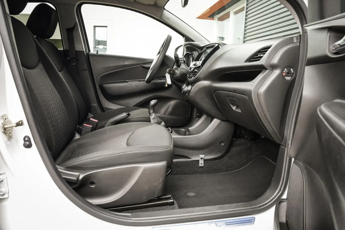 1.0 Online Edition | CarPlay | Airco | Cruise | Org. NL! | Elektr. ramen | Mooi |