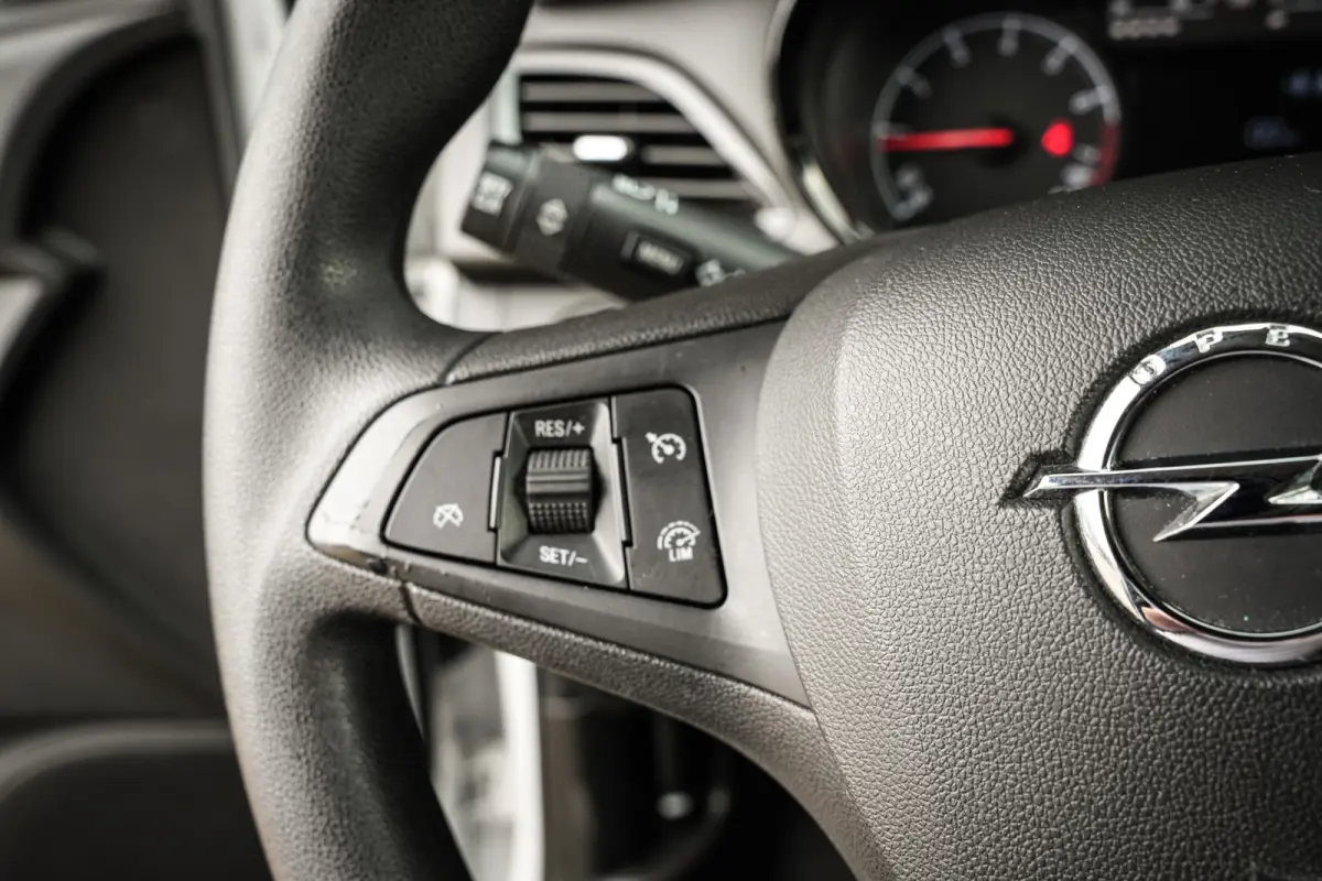 1.0 Online Edition | CarPlay | Airco | Cruise | Org. NL! | Elektr. ramen | Mooi |
