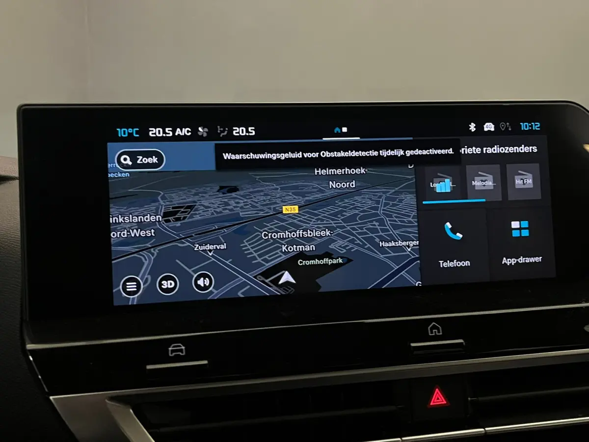 1.2 Hybrid 136 Plus Camera | Navigatie | Carplay | Digitaal Dashboard | 18" Lichtmetaal | Cruise | Climate Control | LED | Achteruitrijcamera | Apple Carplay/Android Auto|telefoonintegratie 