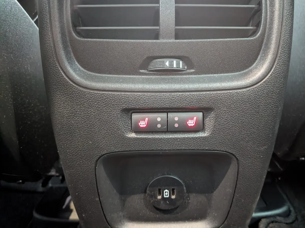 2.5 PHEV Titanium | NL-AUTO! | 1E EIGENAAR! | WINTERPACK | CAMERA | CRUISE | LANE ASSIST | PARK SENS V+A | DEALER OH! | CLIMA | NAVI