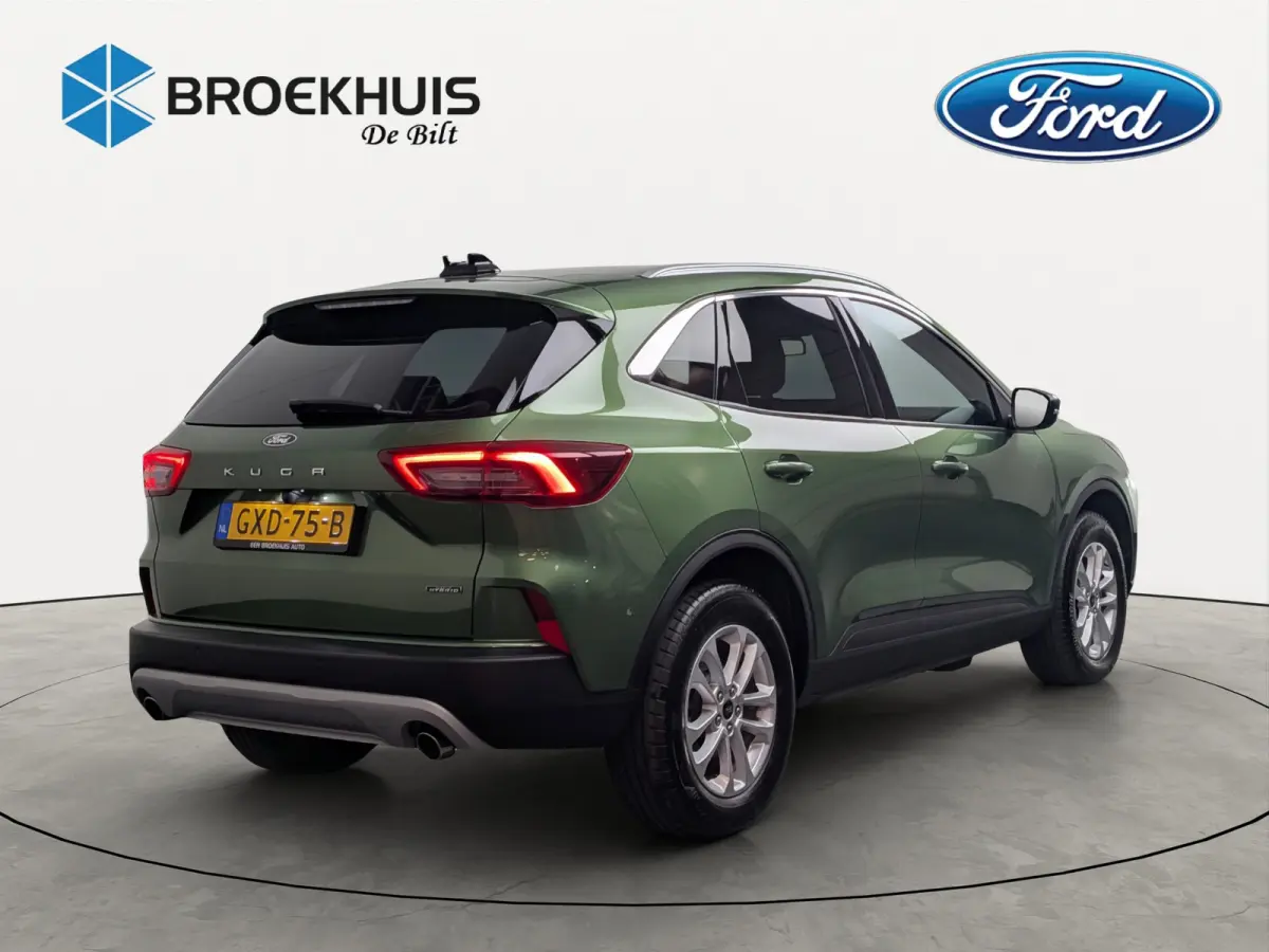 2.5 PHEV Titanium | NL-AUTO! | 1E EIGENAAR! | WINTERPACK | CAMERA | CRUISE | LANE ASSIST | PARK SENS V+A | DEALER OH! | CLIMA | NAVI