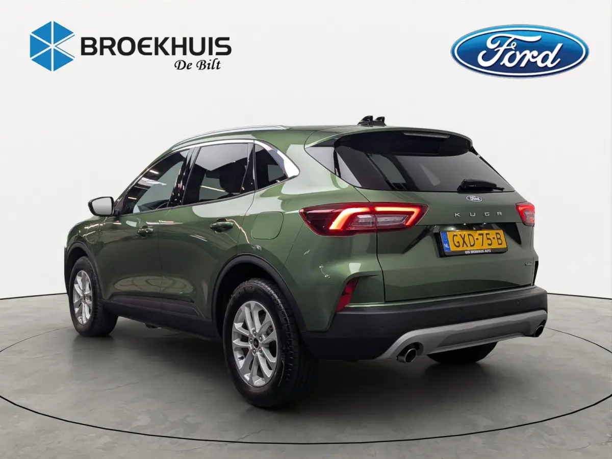 2.5 PHEV Titanium | NL-AUTO! | 1E EIGENAAR! | WINTERPACK | CAMERA | CRUISE | LANE ASSIST | PARK SENS V+A | DEALER OH! | CLIMA | NAVI