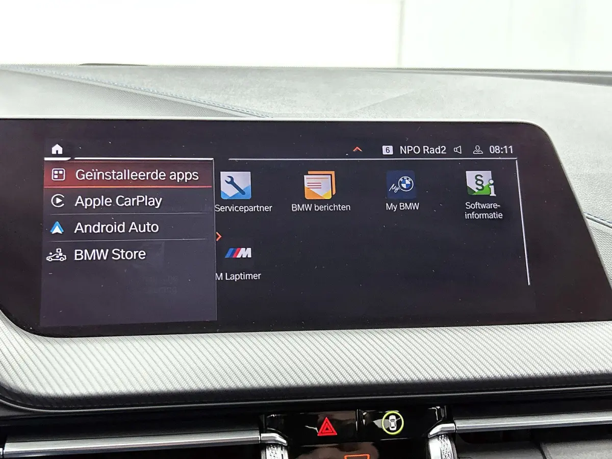 220i High Executive M-Sport | Automaat | LMV | Virtual cockpit | Half Leder | Navigatie | Sfeer verlichting| Parkeer sensoren | Apple carplay | Climate control | DAB | Cruise control