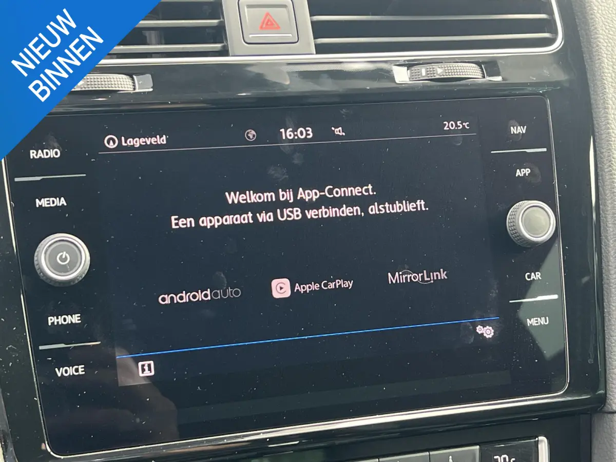 1.5 TSI Highline LED + Dynamic knipperl. achter | Virtual Cockpit | Navi & App-connect | ErgoActive stoel | Stoelverwarming | Camera | ParkAssist | Lane Assist | Blind Spot