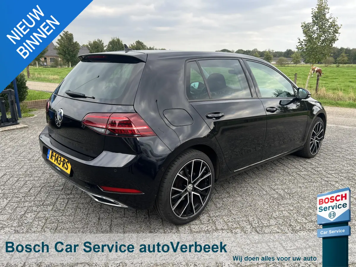 1.5 TSI Highline LED + Dynamic knipperl. achter | Virtual Cockpit | Navi & App-connect | ErgoActive stoel | Stoelverwarming | Camera | ParkAssist | Lane Assist | Blind Spot