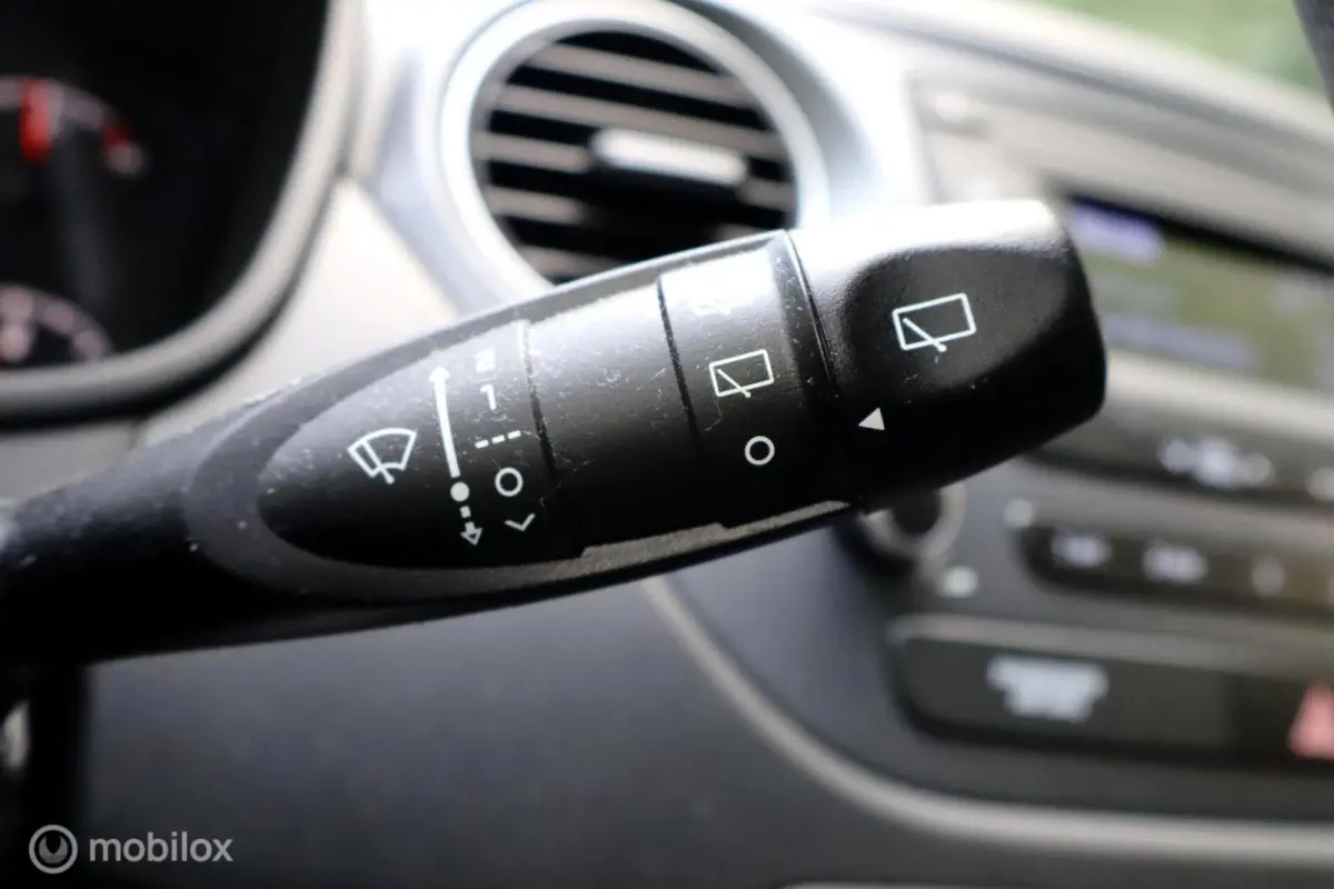 1.0i i-Motion | Start&Stop | Airco | ESP |