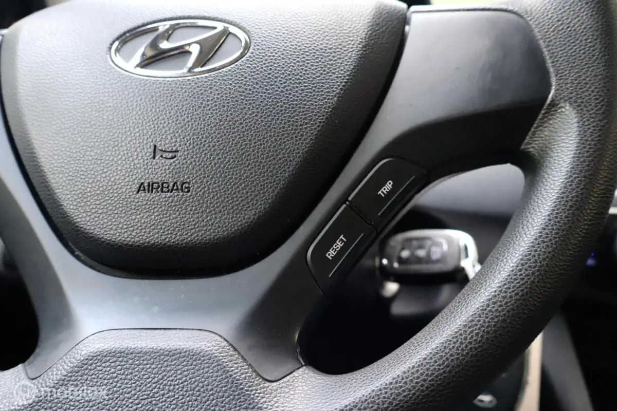 1.0i i-Motion | Start&Stop | Airco | ESP |