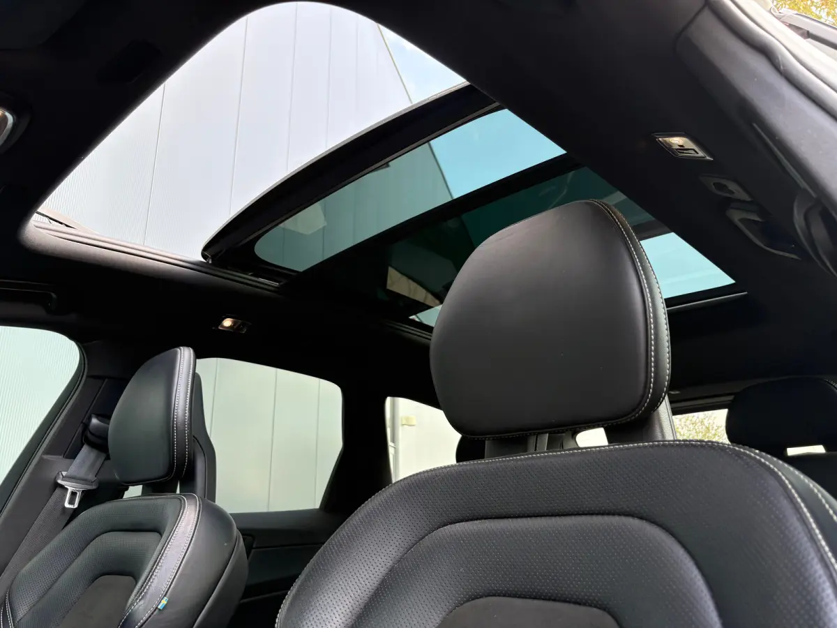 2.0 T6 AWD Inscription | Stoelmemoryfunctie | Apple Carplay | Android Auto | Elektrisch schuif kanteldak | Stoelverwarming | Zitvlakverlenging |