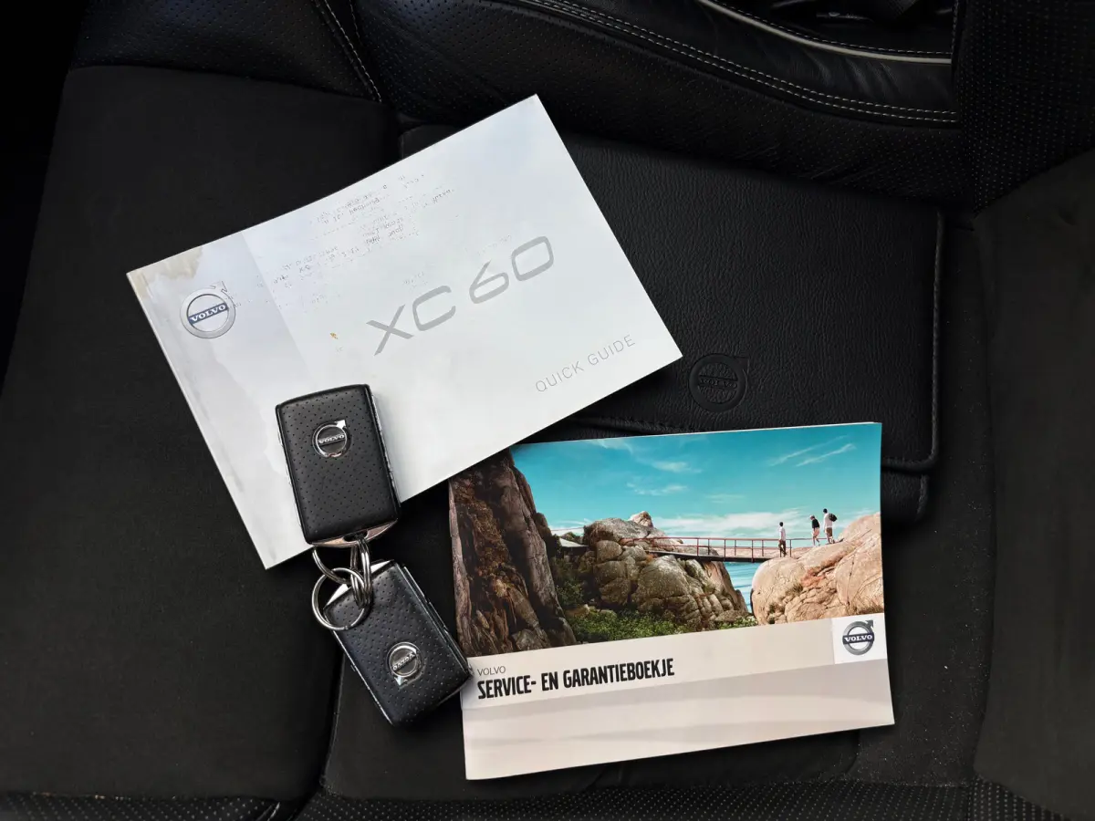 2.0 T6 AWD Inscription | Stoelmemoryfunctie | Apple Carplay | Android Auto | Elektrisch schuif kanteldak | Stoelverwarming | Zitvlakverlenging |