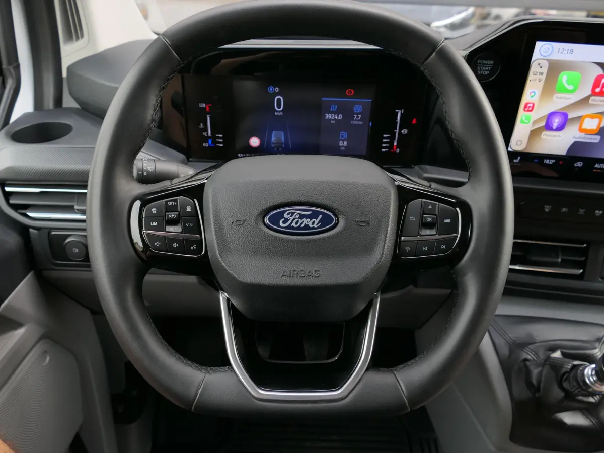 300 2.0 TDCI L1H1 Limited | Apple-/Android Carplay | Stoelverwarming | Dodehoek detectie | ACC | BearLock | Climate control | 3 zits | Groot navigatiescherm | Lichtmetalen velgen