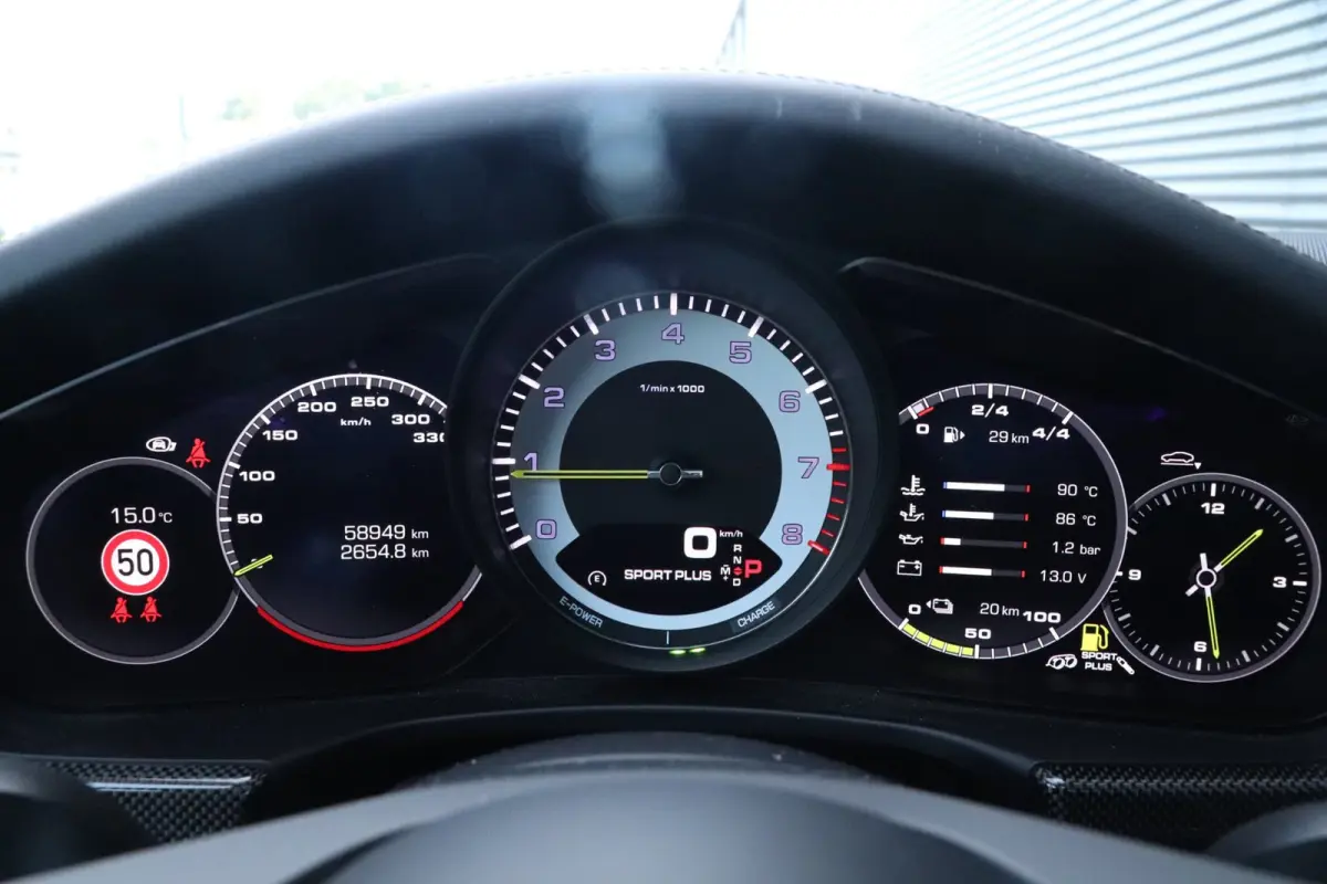 2.9 4S E-Hybrid | PANO | BOSE | SPORT CHRONO