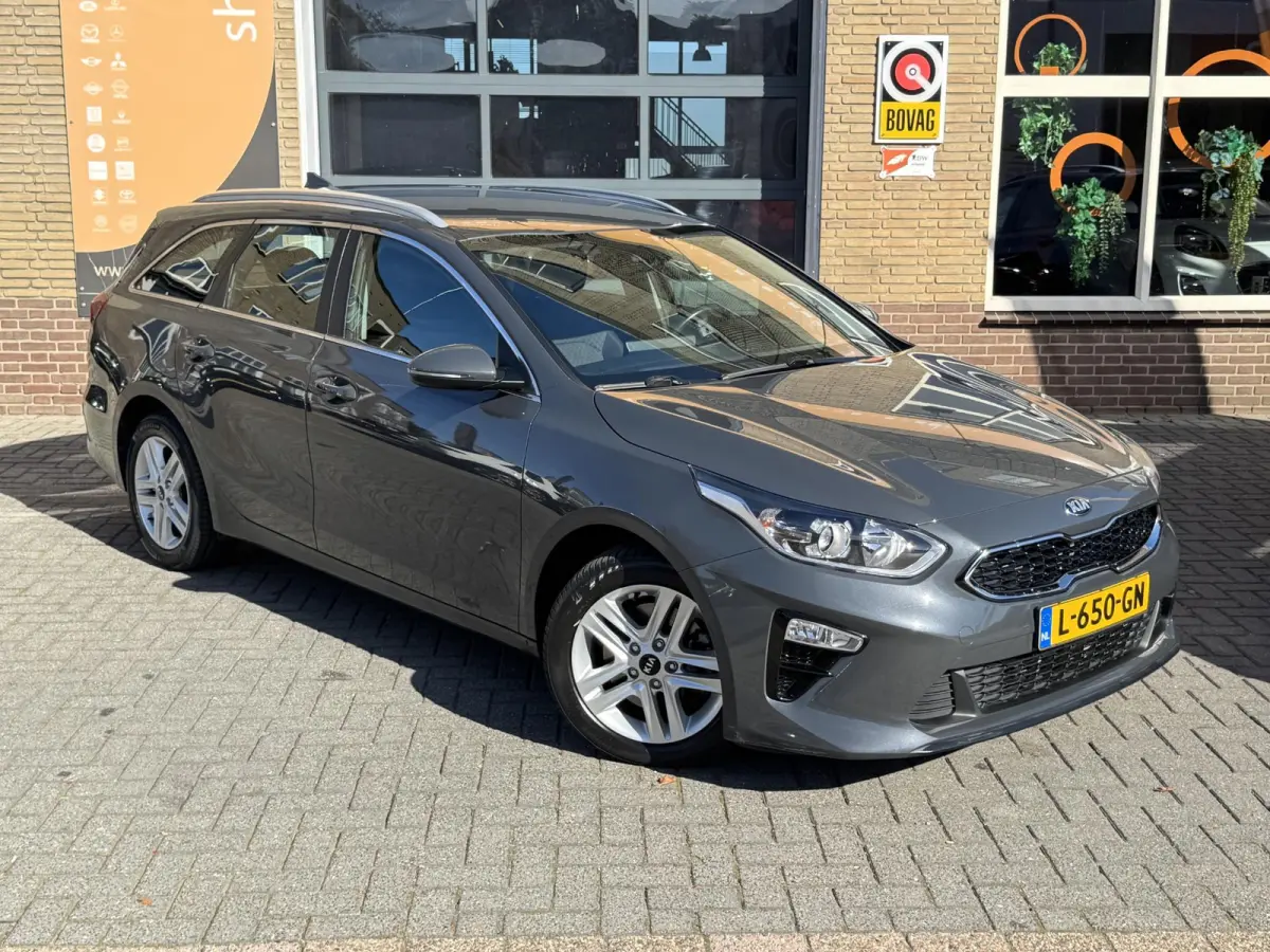 1.0 T-GDi MHEV AUTOMAAT DynamicLine CARPLAY/LED/LMV/NL-AUTO/1E EIG.