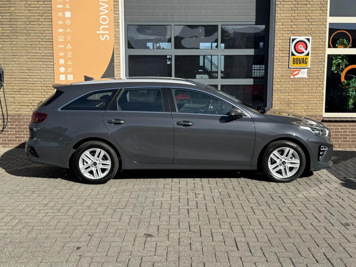 1.0 T-GDi MHEV AUTOMAAT DynamicLine CARPLAY/LED/LMV/NL-AUTO/1E EIG.
