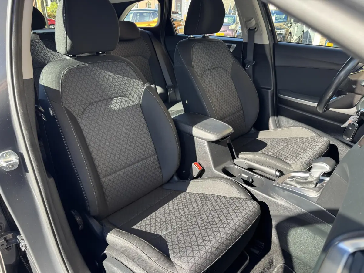 1.0 T-GDi MHEV AUTOMAAT DynamicLine CARPLAY/LED/LMV/NL-AUTO/1E EIG.