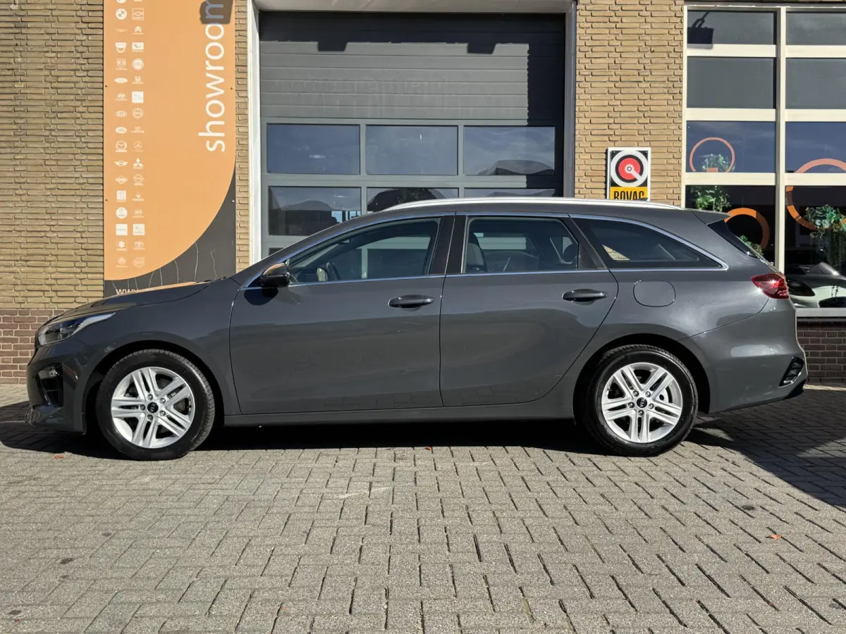 1.0 T-GDi MHEV AUTOMAAT DynamicLine CARPLAY/LED/LMV/NL-AUTO/1E EIG.