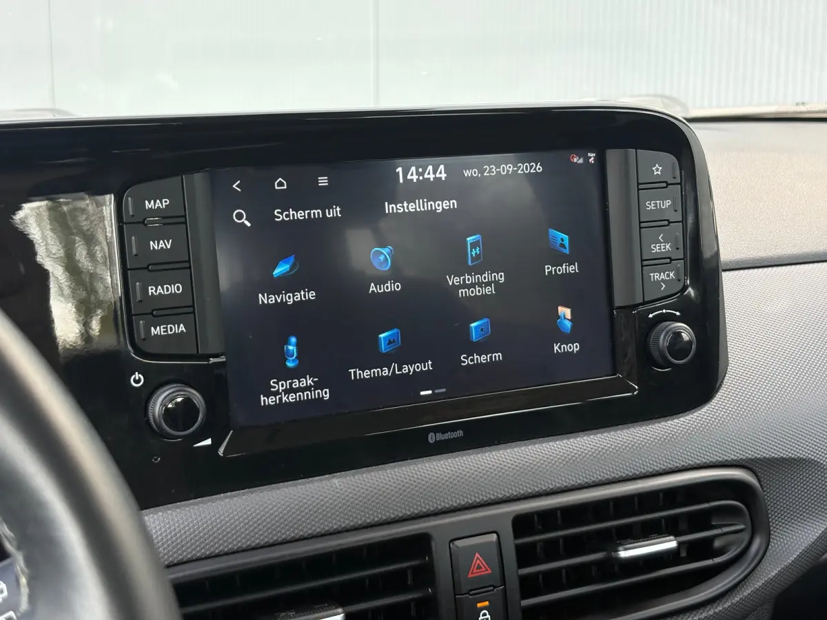 1.0 Comfort Smart Navigatie | Airco | Camera | Cruise Control | Centrale Deurvergendeling | Apple & Android Carplay