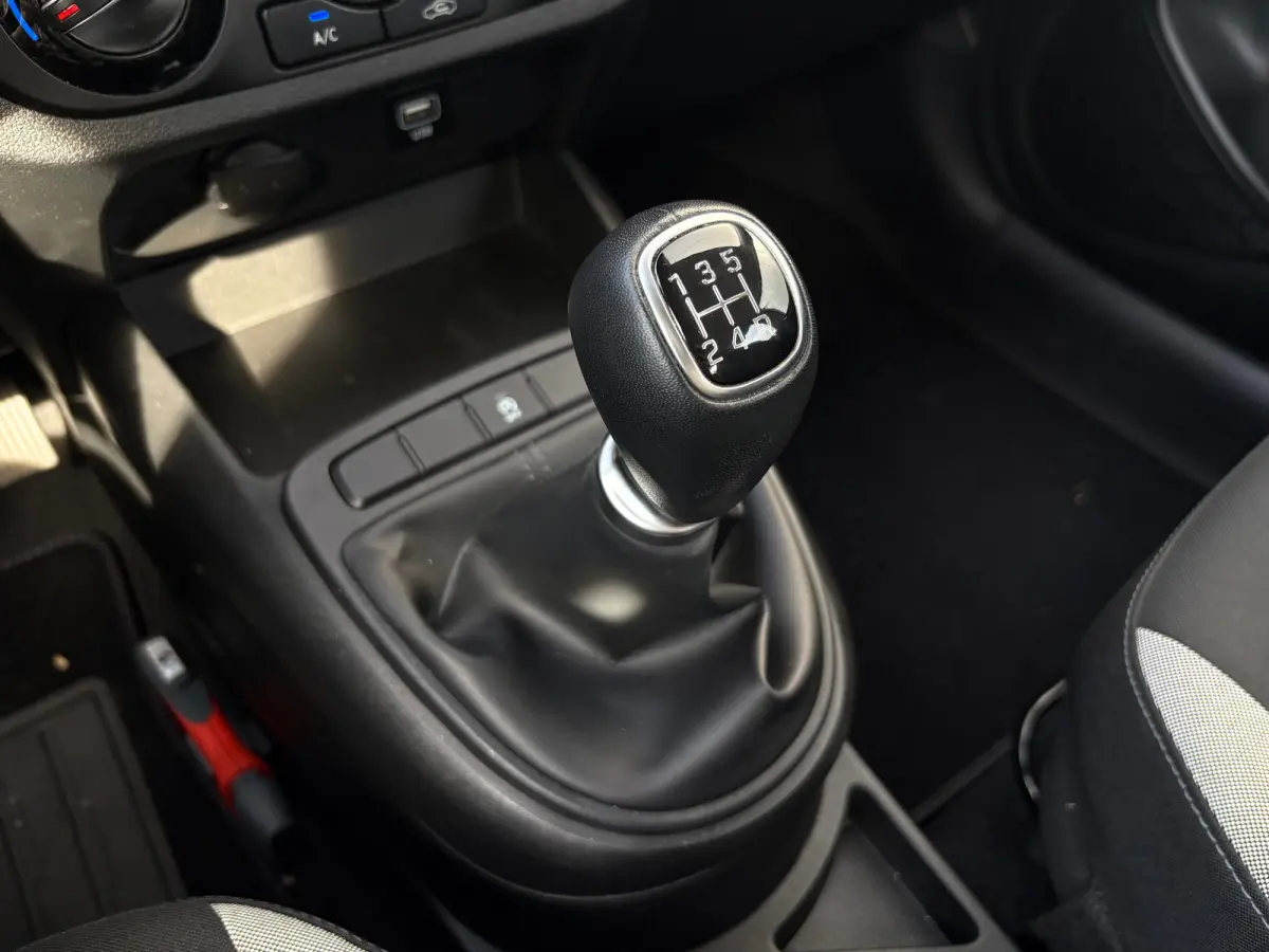 1.0 Comfort Smart Navigatie | Airco | Camera | Cruise Control | Centrale Deurvergendeling | Apple & Android Carplay