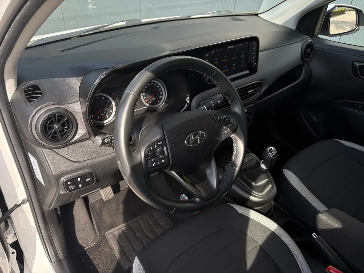 1.0 Comfort Smart Navigatie | Airco | Camera | Cruise Control | Centrale Deurvergendeling | Apple & Android Carplay