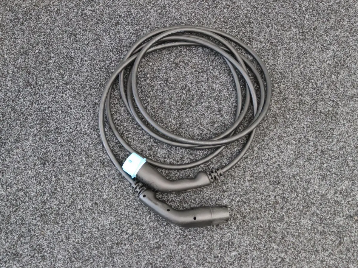 R110 Bose 41 kWh | Batterijkoop | 1e Eigenaar | Dealeronderhouden | Trekhaak | Bose geluidsysteem | Lederen interieur |