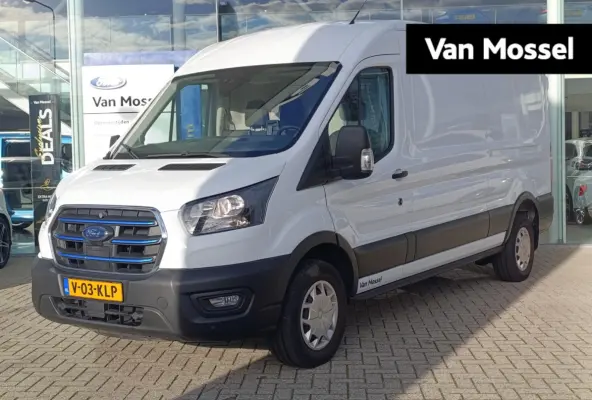 350 L3H2 Trend 68 kWh | Adaptive Cruise | Dodehoekdetectie | Camera | PDC V+A | Stoelverwarming