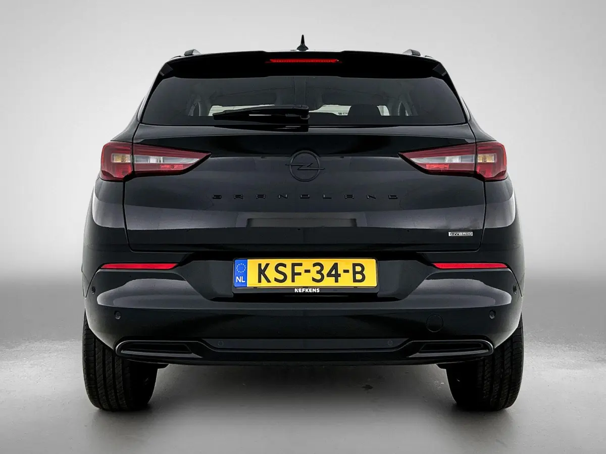 1.6 225pk Plug-In Hybrid Business Eleganc Automaat | Elektrische Achterklep | AGR-Stoelen | Stuurverwarming | Adaptieve Cruise Control | Parkeersensoren | 18"LMV | Apple Carplay/Android Auto