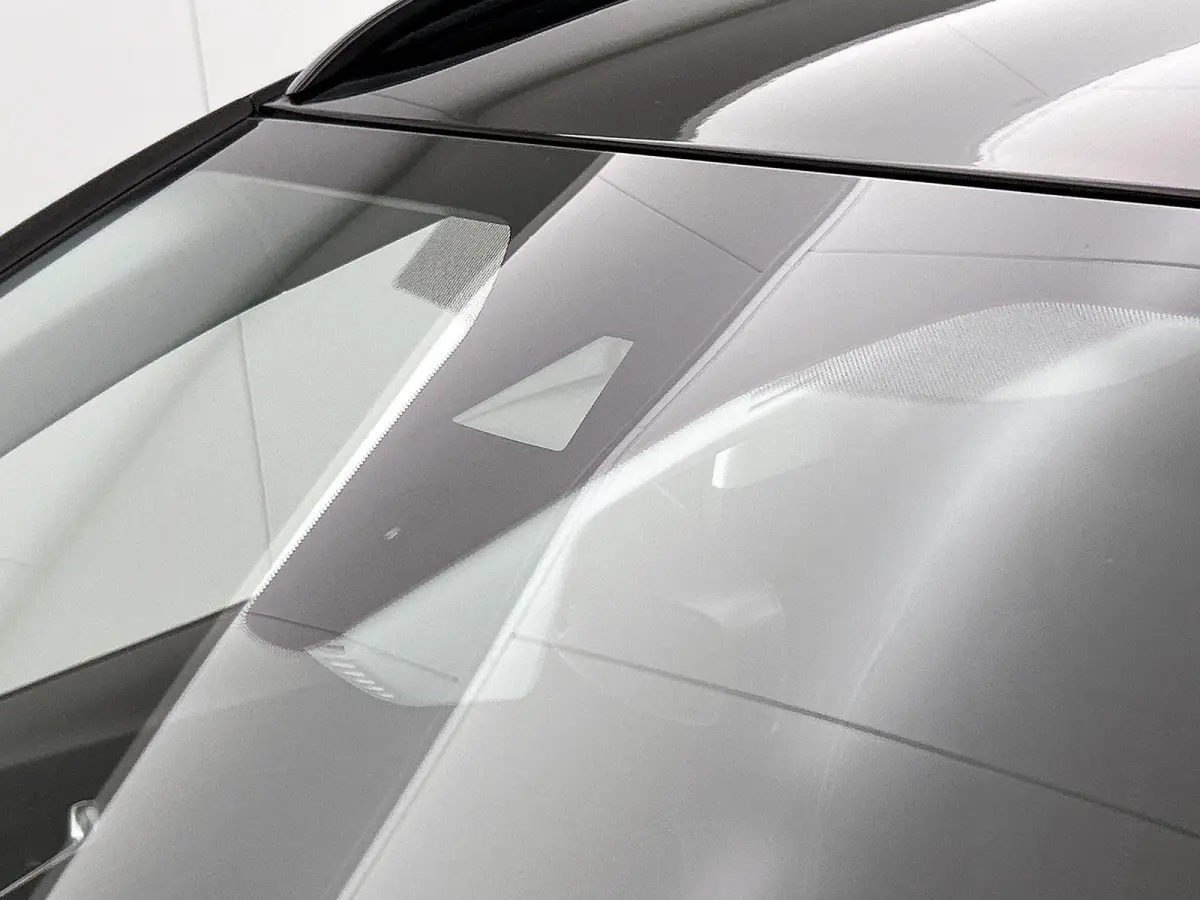 1.6 225pk Plug-In Hybrid Business Eleganc Automaat | Elektrische Achterklep | AGR-Stoelen | Stuurverwarming | Adaptieve Cruise Control | Parkeersensoren | 18"LMV | Apple Carplay/Android Auto