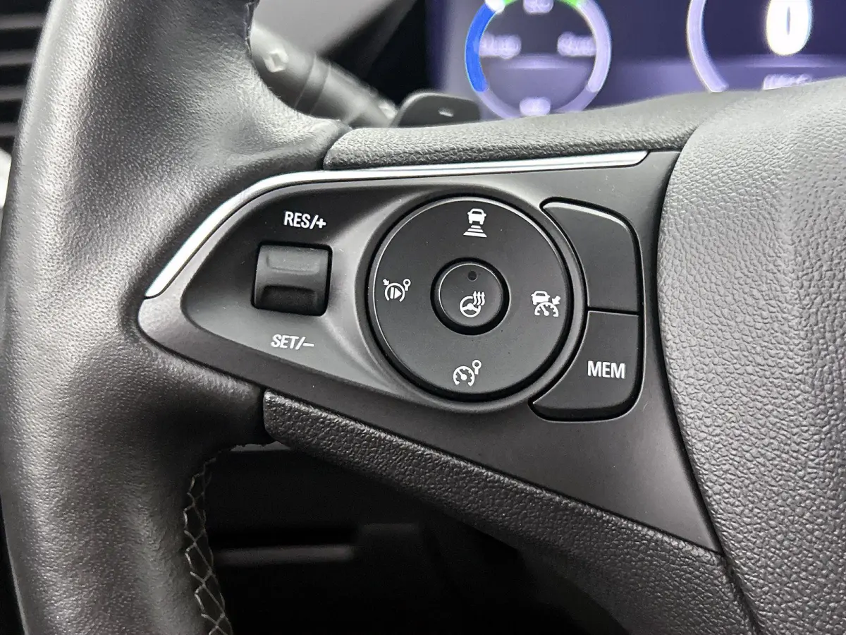 1.6 225pk Plug-In Hybrid Business Eleganc Automaat | Elektrische Achterklep | AGR-Stoelen | Stuurverwarming | Adaptieve Cruise Control | Parkeersensoren | 18"LMV | Apple Carplay/Android Auto