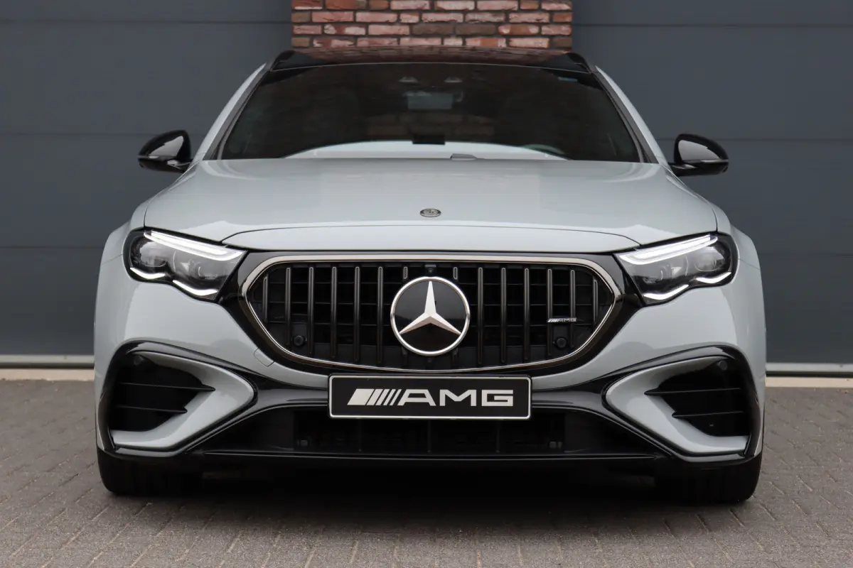 AMG 53 4MATIC+ Premium+ | 612pk | Hyperscreen | Achterasbesturing | Distronic+ | Burmester | Trekhaak | HUD | Verwarmd Stuurwiel | Digital Light | 3D-Display |