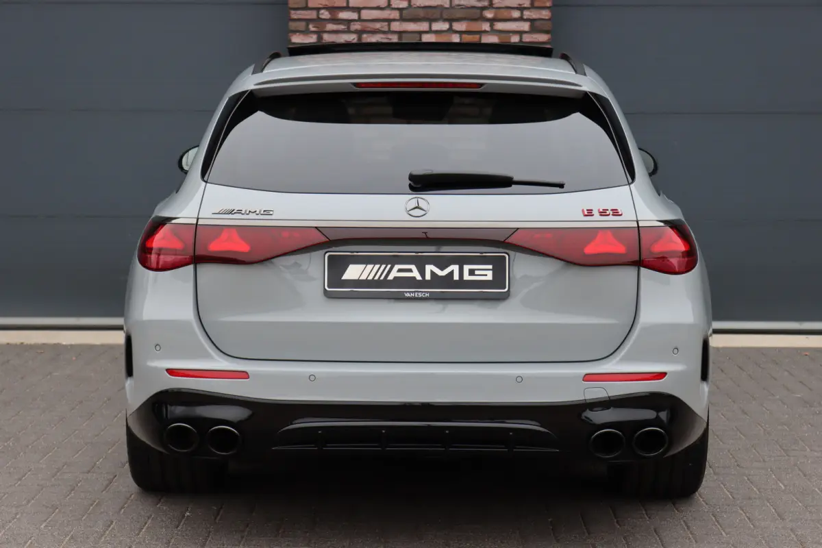 AMG 53 4MATIC+ Premium+ | 612pk | Hyperscreen | Achterasbesturing | Distronic+ | Burmester | Trekhaak | HUD | Verwarmd Stuurwiel | Digital Light | 3D-Display |