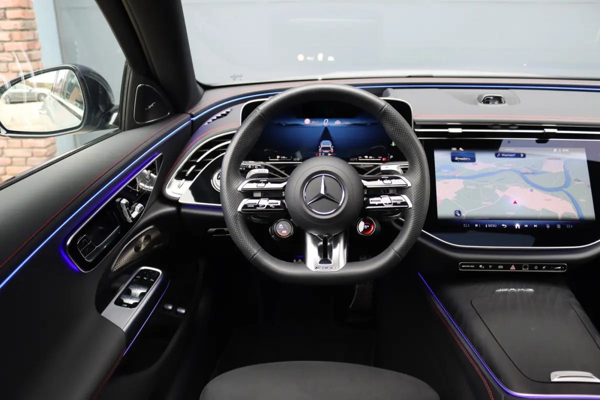 AMG 53 4MATIC+ Premium+ | 612pk | Hyperscreen | Achterasbesturing | Distronic+ | Burmester | Trekhaak | HUD | Verwarmd Stuurwiel | Digital Light | 3D-Display |