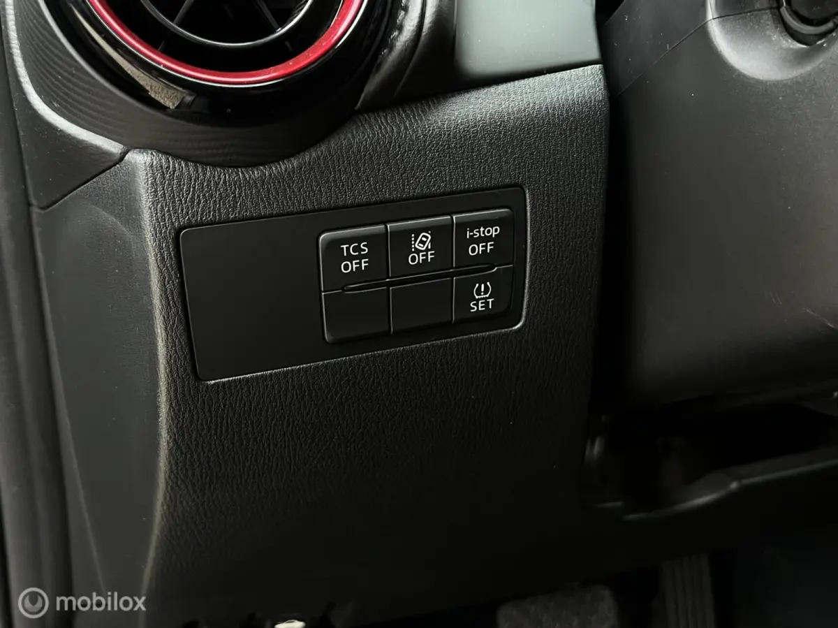 2.0 SkyActiv-G 120 GT-M | BOSE | Camera | Stuurverw. | Stoelverw. | HUD