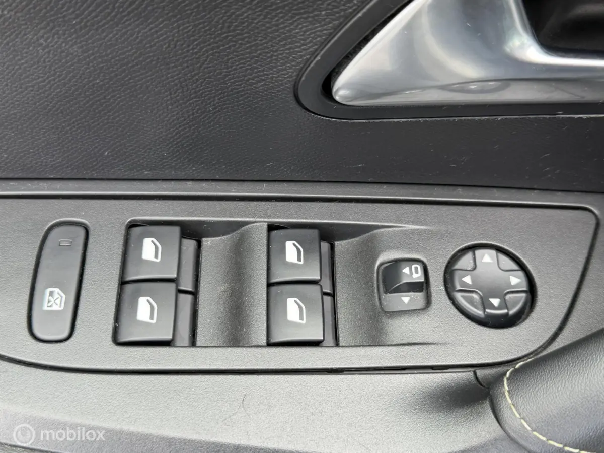 1.2 PureTech GT-Line AUT Cruise Clima Navi Trekh. Lmv etc.