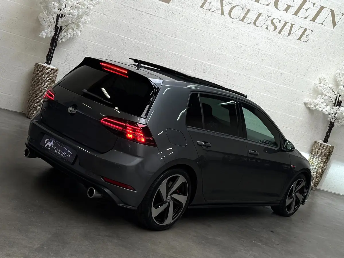 2.0 TSI GTI Performance / Pano / Dcc / Acc / Carplay / Dynaudio / Garantie / Leder / Keyless / Camera / Mode Sport