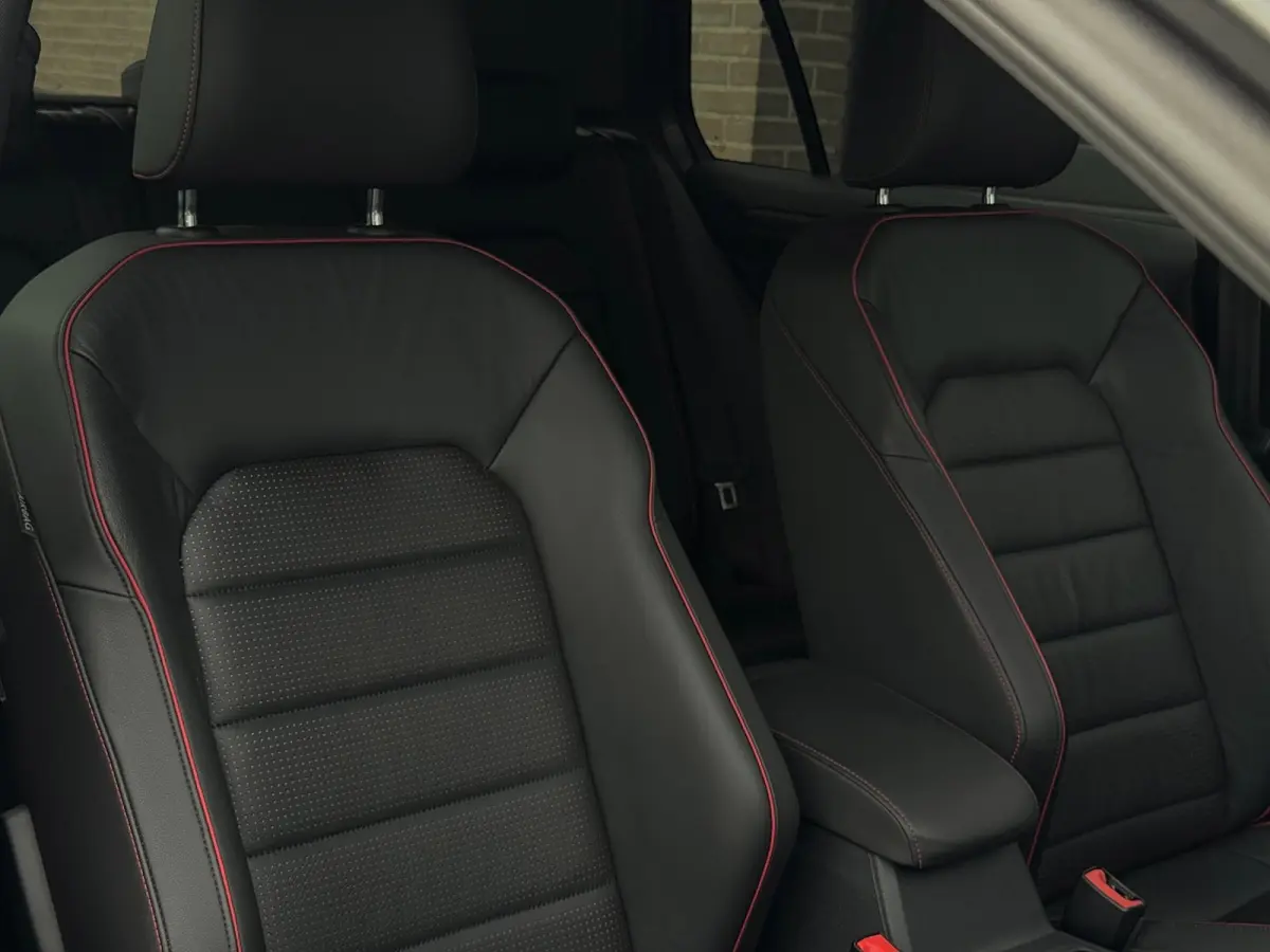 2.0 TSI GTI Performance / Pano / Dcc / Acc / Carplay / Dynaudio / Garantie / Leder / Keyless / Camera / Mode Sport