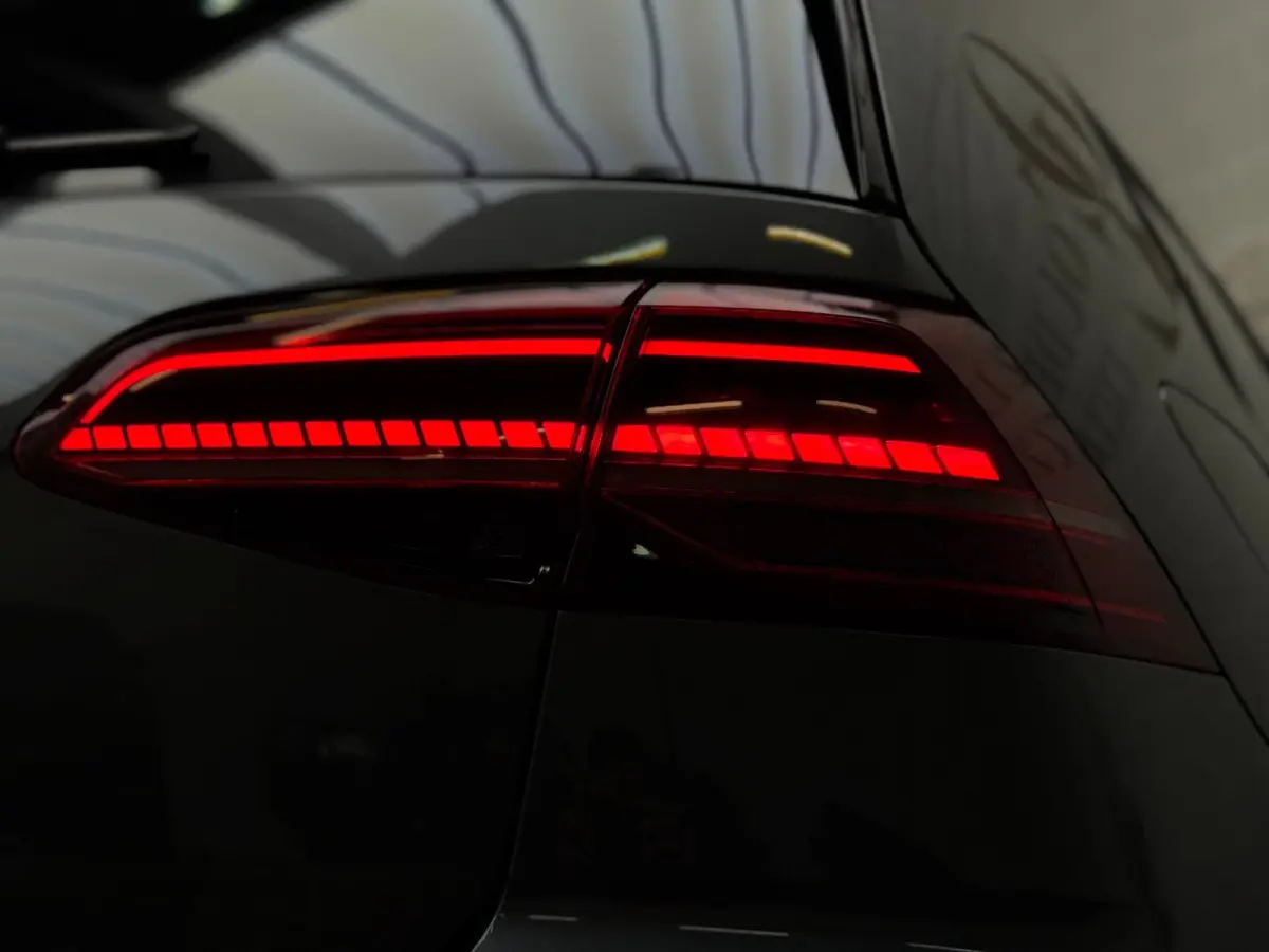 2.0 TSI GTI Performance / Pano / Dcc / Acc / Carplay / Dynaudio / Garantie / Leder / Keyless / Camera / Mode Sport