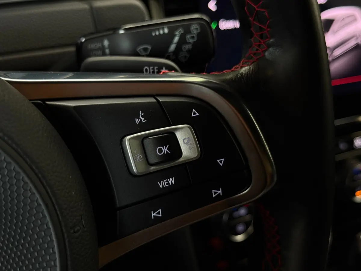 2.0 TSI GTI Performance / Pano / Dcc / Acc / Carplay / Dynaudio / Garantie / Leder / Keyless / Camera / Mode Sport