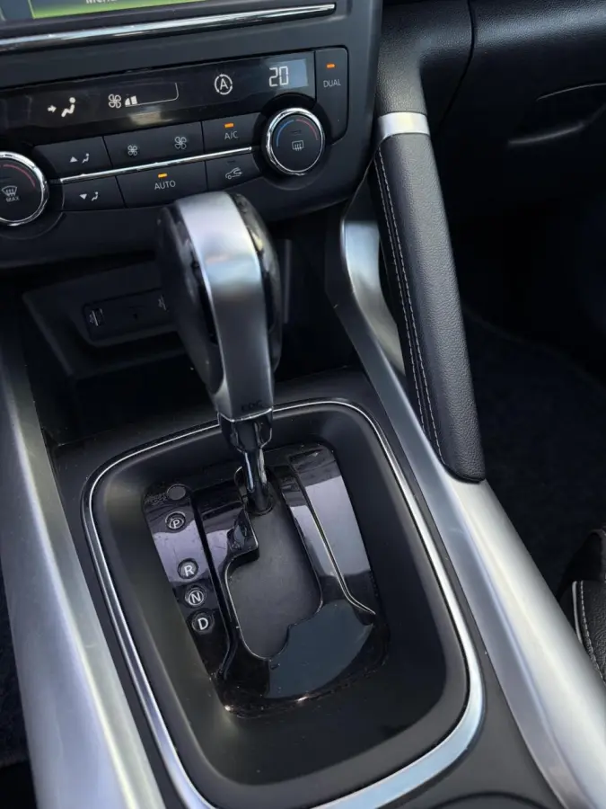 1.2 TCe Bose 2017 Luxe Automaat Volledig ondh