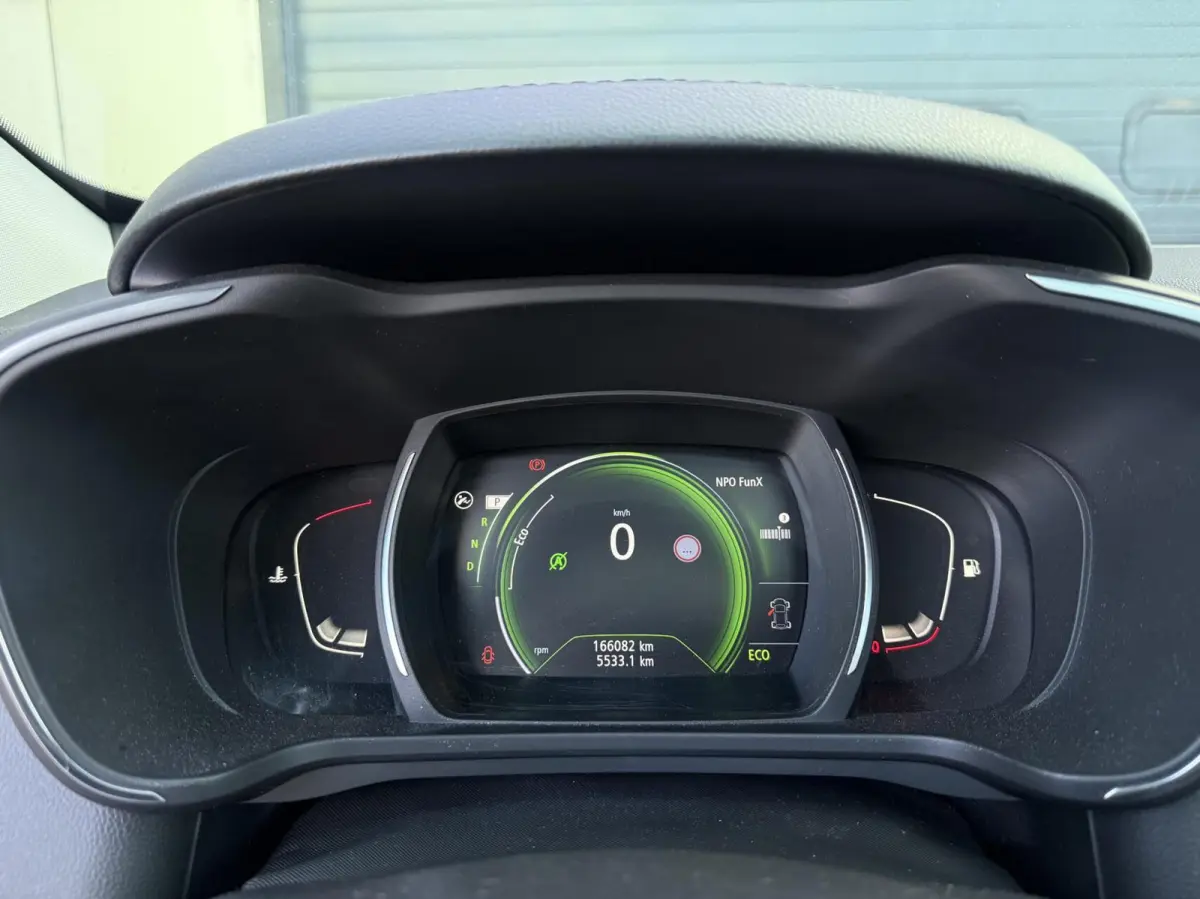 1.2 TCe Bose 2017 Luxe Automaat Volledig ondh