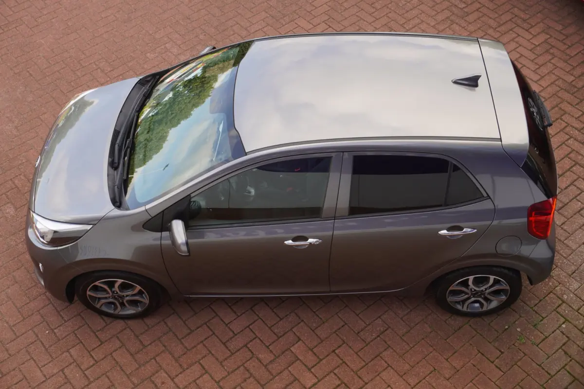 1.0 DPi DynamicPlusLine / Camera / Carplay / Cruise / ECC / Keyless-Entry&Start / 15"LMV / = DEALER ONDERHOUDEN !!