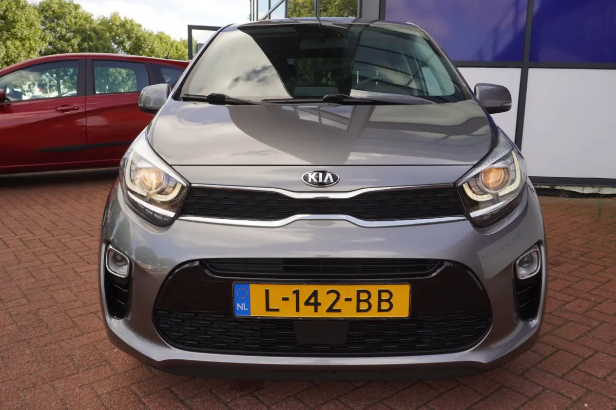 1.0 DPi DynamicPlusLine / Camera / Carplay / Cruise / ECC / Keyless-Entry&Start / 15"LMV / = DEALER ONDERHOUDEN !!