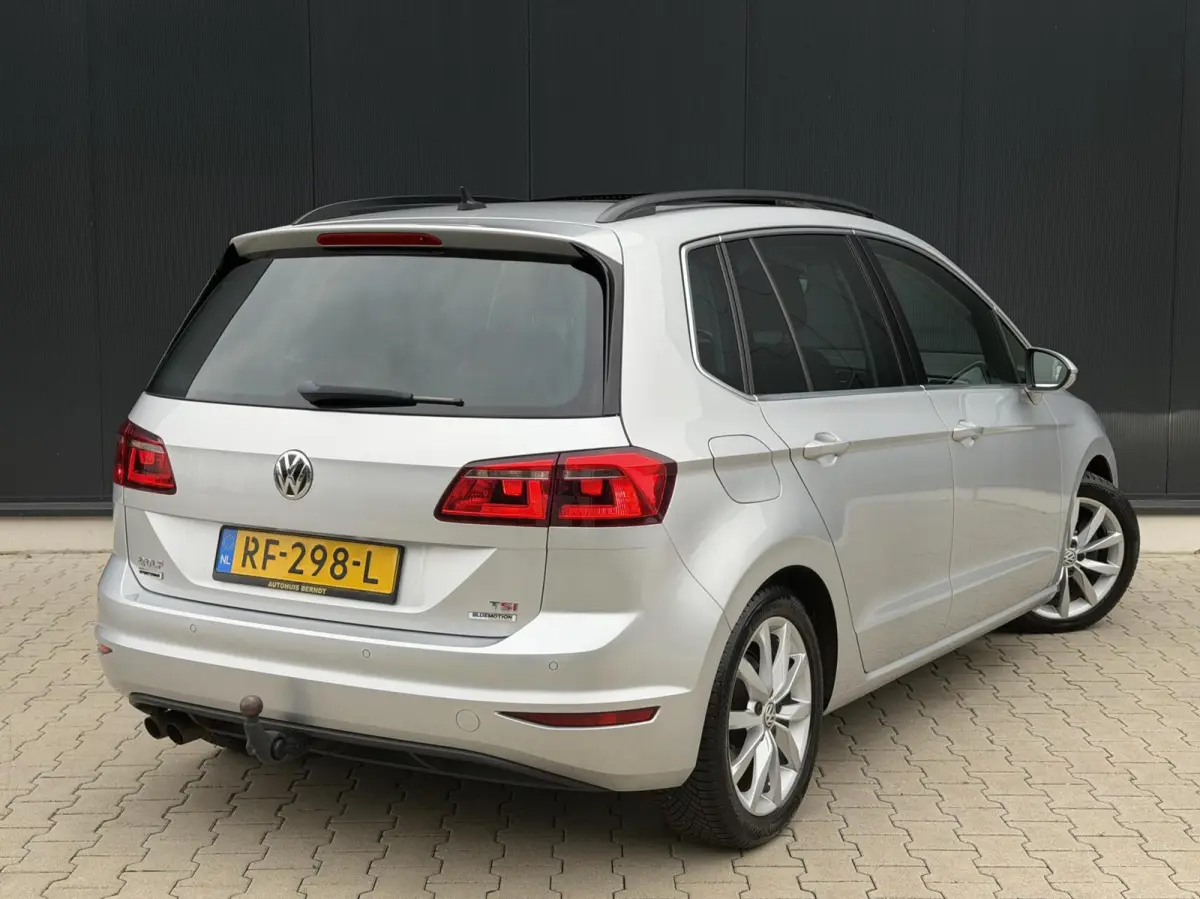 1.4 TSI Highline Pano PDC Trekhaak