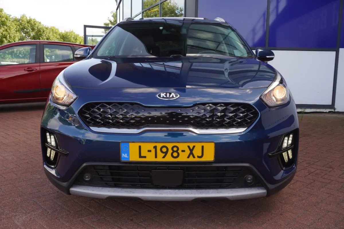 1.6 GDi Hybrid DynamicLine+Led+Leder+Vitrual+Schuifdak+Breed-Navigatie+camera+privacy-Glass = ORIG/NL