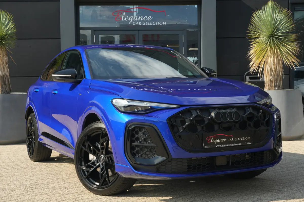 2.0 TFSI e-hybrid quattro S edition Sportback | 299PK | Pano | 360° | 21" | Keyless | S Line | Tech Plus | Audi Q5 Sportback S edition 299 PK Plug-in Hybrid met 2.0 viercilinder, panoramada