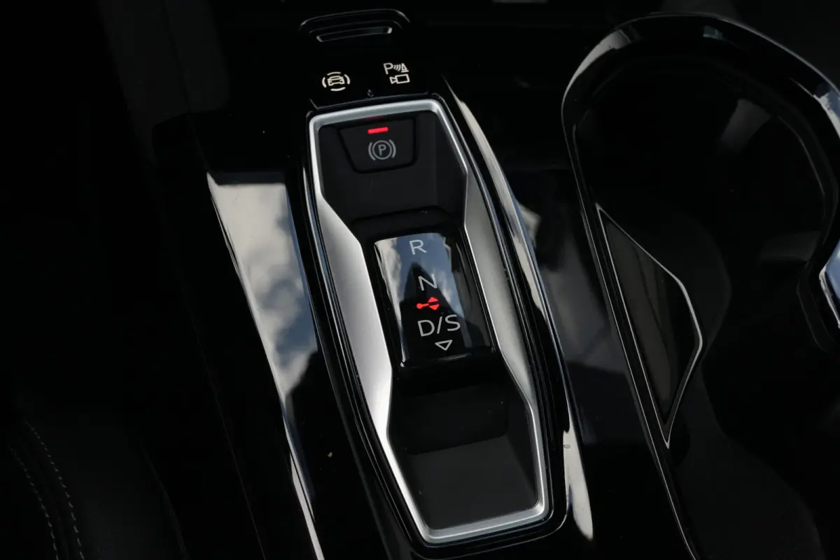 2.0 TFSI e-hybrid quattro S edition Sportback | 299PK | Pano | 360° | 21" | Keyless | S Line | Tech Plus | Audi Q5 Sportback S edition 299 PK Plug-in Hybrid met 2.0 viercilinder, panoramada