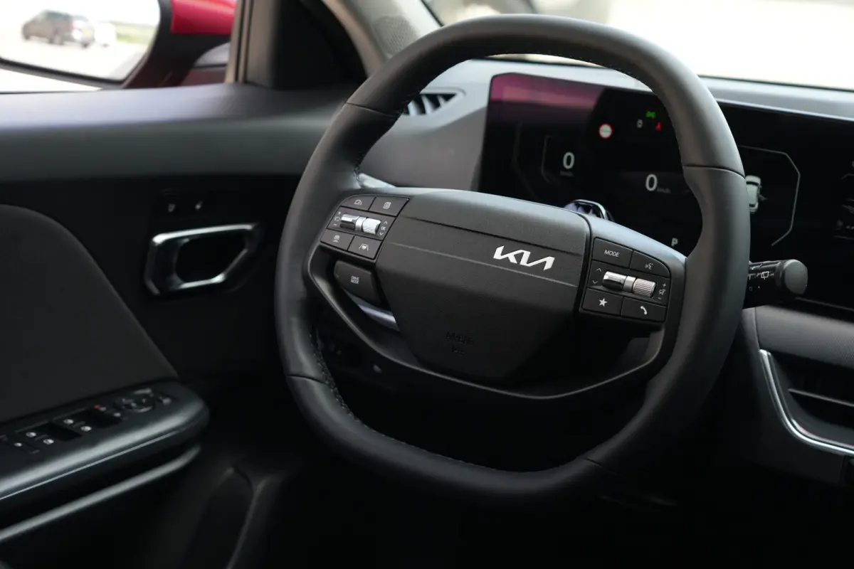Sportswagon 1.6 T-GDi MHEV GT-Line Launch Edition | 150PK | Navi | Stoelverwarming | Camera | ACC | Kia K4 Sportswagon GT-Line 150 PK Mild Hybrid met 1.6 viercilinder, navigatie, stoelverwar