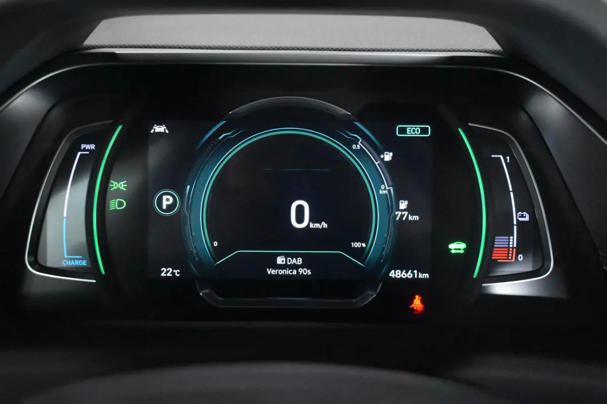 i-Motion EV 38 kWh | Camera | Keyless | Carplay |
